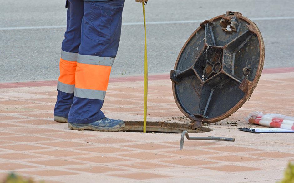 comment déboucher des wc Rochefort-en-Yvelines